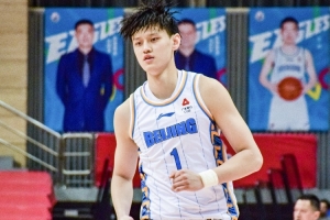 曾凡博表现获队友&教练称赞！奥莫特：他是中国最好的篮球运动员