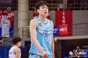 知名选秀网站更新2025年模拟选秀：杨瀚森上升7位 来到第61