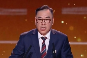 蔡皓讲述李震中故事：姚明尊称其祖师爷 他是中国首批篮球教育者