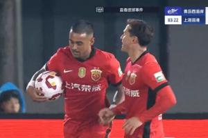 进球大战！莱昂纳多第83分钟破门，19岁李新翔1射2传！