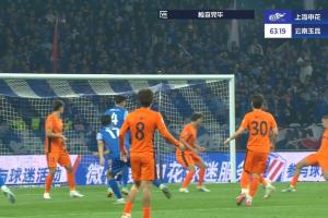 申花1-1扳平玉昆！ 高天意第63分钟射门，内内不慎自摆乌龙