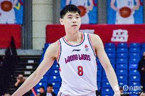 媒体人：崔永熙大伤后打CBA绰绰有余 宏远很小代价拿到两个国手
