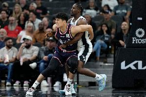 媒体人：NBA季前赛是邀请制 马刺&快船&森林狼还得给广州出场费