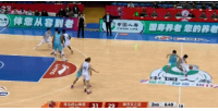 五大囧素材拉满！王睿泽反击空篮不中 两人合力补空篮也不进
