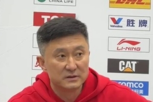 杜锋：陈家政每天训练都非常认真 应该给他一些锻炼机会去尝试