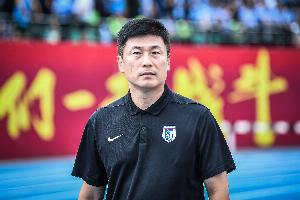 记者：大连英博热身2-1逆转山东泰山，王昊斌、黄山、靖宽杰进球