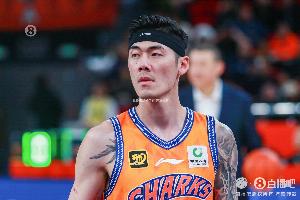 里程碑！刘铮生涯抢断数达803次 超越西热力江升至CBA历史第13