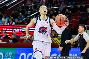 鲁媒：五天内再战浙江广厦 山东男篮继续“向卫冕冠军学习”
