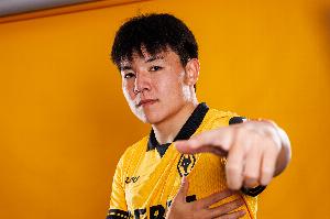 吧友们关注起来！徐彬或将在2月7日迎来狼队U21首秀，对阵伊镇U21