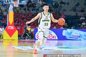 你是大功臣！王岚嵚投射高效&23分钟砍22分3板2助 三分6中5