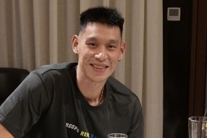 吃得惯吗？书豪到访杭州 先品尝名菜龙井虾仁&西湖醋鱼