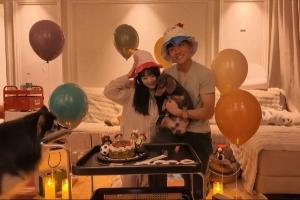 甜蜜！李昊迎22岁生日，女友凌晨晒照发文庆生：生日快乐爱夫🤍