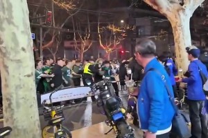 疑为京沪球迷冲突后续！徐汇公安：刘某水因寻衅滋事被行拘八日