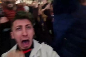 抢占先机！皇马球迷对罗德里戈与迪亚斯进球的疯狂反应！