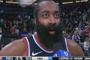 解说高度点评：过去十年NBA持球大核的名字，叫哈登！