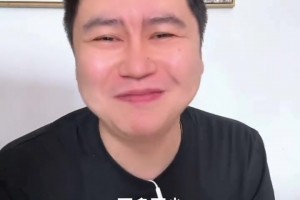 大史：登哥拖着球队走了4节终等到卡子！希望卡子带队能扬帆起航