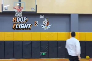 俺抽烟喝酒，但不影响投篮依旧神准