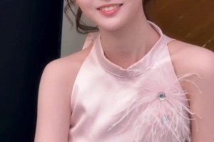腾讯女主播炼炼🥰这真的算得上是标准的甜妹了吧……