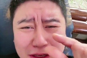 大史：雷霆确实强 哨也确实恶心 快船今天太想赢了