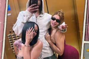 随后秒删！白魔社媒晒与两位火辣女子电梯合照配文：迈向新阶段