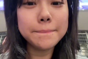 当你看球不小心坐到客场粉丝位置....😓