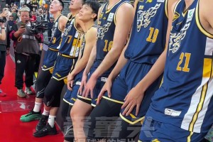 杨鸣主帅之爱的魔力转圈圈！🤣