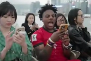 小姐姐声音像小孩贝嫌弃，甲亢哥安慰：你要坚强做你自己👍