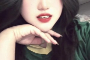 小姐姐：家人们，第一次知道浙江队客场球衣是蓝色的😂