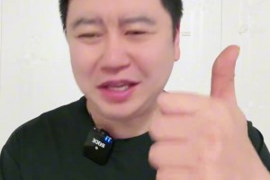 恩怨局？沙特记者报道：新月有意换帅滕哈格，或将正面对决C罗