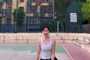 西雅图风暴用榜眼签选了法国女篮马隆加，新赛季将成为李月汝队友
