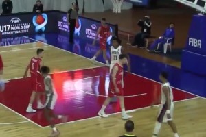 16岁来打U17！16岁的杰伦格林在FIBA赛场上肆意飞翔