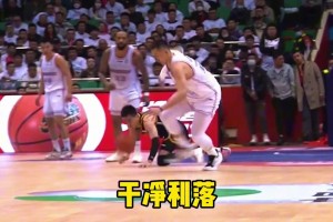 季后赛总抢断排行詹姆斯历史第一现役唯一上榜，皮蓬乔丹分列二三
