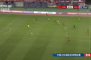 一周五佳球-老头冲锋！梅西单刀四两拨千斤&中冠复刻C罗射门！