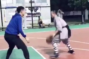 少林功夫加篮球有没有搞头？下赛季文班就是这么打球的了🤣