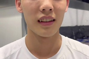 科比拼断跟腱也要带湖人进季后赛！杨毅：没参加竞技体育不会懂的