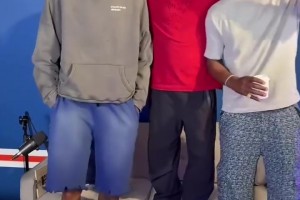勇士三号位的前任与现任！杜兰特巴特勒同框合影啦！