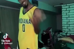 一分未得5中0！美媒调侃：这就是总决G5上半场的哈利伯顿😂