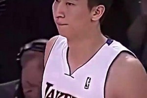 孙悦：在国内崴脚打石膏三个月，在湖人崴脚让我第二天接着练