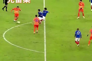 原地摆脱？胡尔克的爆发力无需多言