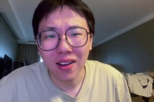 孔祥宇怒批鹈鹕：疯了？两年1600万签卢尼？中锋都能打麻将了