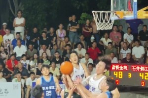 曾经炙热的野球中锋铁牛，这身材比例打球到底是有天赋还是没天赋