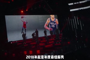 西蒙斯是真的让人惋惜啊😢！当年出道即巅峰！