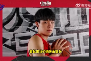 开启休赛期苦练模式🕷️米切尔这运球，重心是真的低啊~