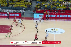 这速度无敌！赵睿单挑委内瑞拉整条防线，千里走单骑上篮成功