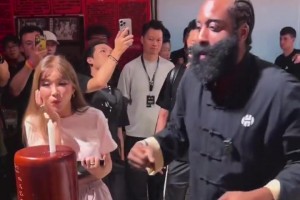 虽然上年纪了，但是虐你们还是轻松！保罗精英训练营统治比赛！