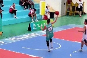 大姚这身高太扎眼！阅兵现场，霍启刚“意外”与姚明同框