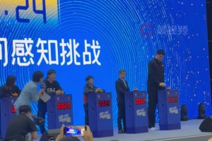 篮球人的手感！姚明体验 24 秒时间感知挑战，卡秒太准了👍
