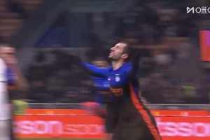 国米6-2比萨！比塞克头球摆渡，姆希塔良门前头顶空门得手！