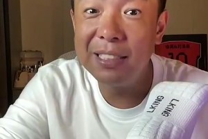 前国脚徐亮：中国足球真的好起来了，开始研究怎么踢日本了😂